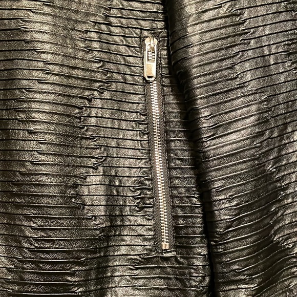 Black Polyurethane bomber jacket (Fine Tailored Clothing company! By Lanzino. - Picture 7 of 17